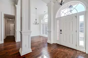 389 Chastain Cir, Richmond Hill, GA 31324 - Photo 11