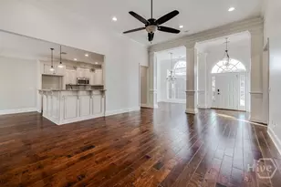 389 Chastain Cir, Richmond Hill, GA 31324 - Photo 13