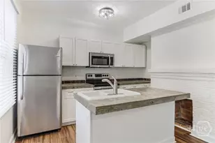 301 W Henry St, Savannah, GA 31401 - Photo 5
