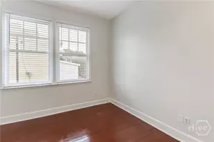 301 W Henry St, Savannah, GA 31401 - Photo 11