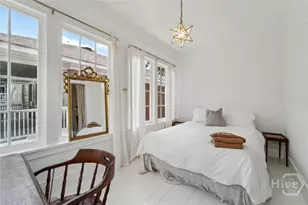 211 W 40th St, Savannah, GA 31401 - Photo 9