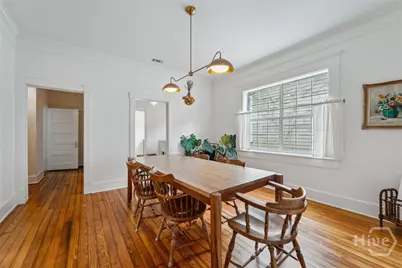 211 W 40th Street #B, Savannah, GA 31401 - Photo 13