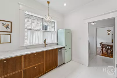 211 W 40th Street #B, Savannah, GA 31401 - Photo 17