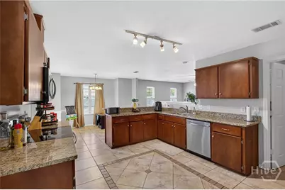 1003 Canton Court, Hinesville, GA 31313 - Photo 5