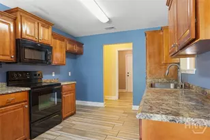 180 Abigail Cir, Ellabell, GA 31308 - Photo 5