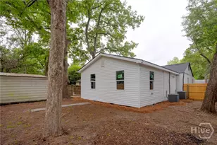 405 N Baldwin Cir, Savannah, GA 31405 - Photo 3