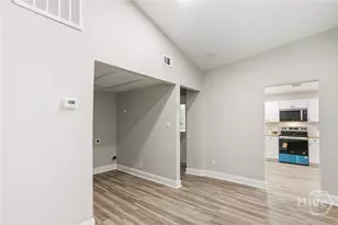 405 N Baldwin Cir, Savannah, GA 31405 - Photo 27