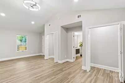 405 N Baldwin Cir, Savannah, GA 31405 - Photo 31