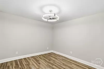 405 N Baldwin Cir, Savannah, GA 31405 - Photo 17