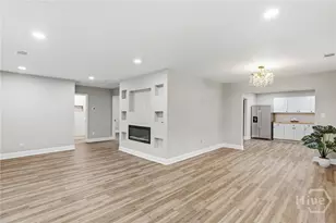 405 N Baldwin Cir, Savannah, GA 31405 - Photo 19