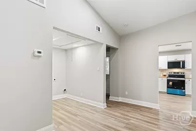 405 N Baldwin Cir, Savannah, GA 31405 - Photo 11
