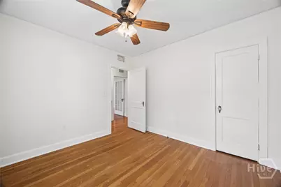 526 E 56th Street, Savannah, GA 31405 - Photo 25