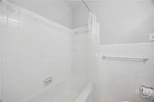 526 E 56th St, Savannah, GA 31405 - Photo 29