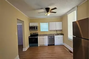 714 W 38th St, Savannah, GA 31415 - Photo 13