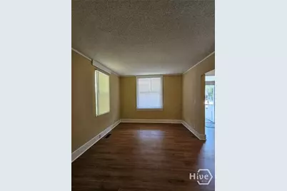 714 W 38th Street, Savannah, GA 31415 - Photo 11