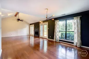 102 Phyllis Dr, Savannah, GA 31419 - Photo 17