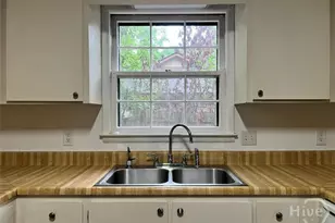 11 Brandy Ln, Savannah, GA 31419 - Photo 9