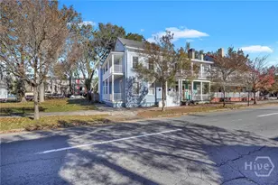 218 W Anderson St, Savannah, GA 31401 - Photo 7
