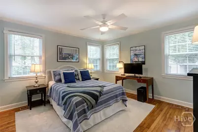 423 E 57th Street, Savannah, GA 31405 - Photo 13