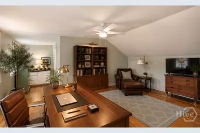 423 E 57th Street, Savannah, GA 31405 - Photo 17