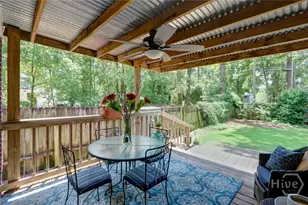 423 E 57th St, Savannah, GA 31405 - Photo 9