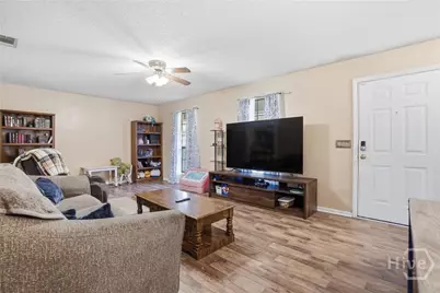 932 Primrose Lane, Hinesville, GA 31313 - Photo 5