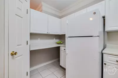 3334 Whitemarsh Way, Savannah, GA 31410 - Photo 11