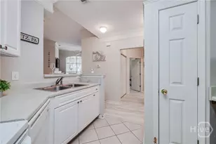 3334 Whitemarsh Way, Savannah, GA 31410 - Photo 9
