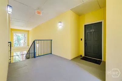 3334 Whitemarsh Way, Savannah, GA 31410 - Photo 3