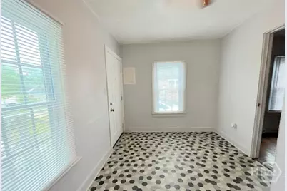 1008 W Victory Drive, Savannah, GA 31405 - Photo 13