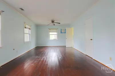 211 E 63rd Street, Savannah, GA 31405 - Photo 13