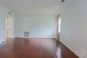 211 E 63rd St, Savannah, GA 31405 - Photo 5