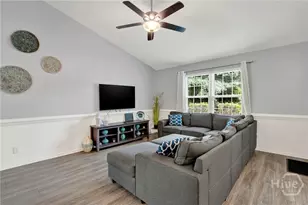320 Mapmaker Ln, Savannah, GA 31410 - Photo 5