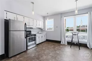 219 Abercorn St, Savannah, GA 31401 - Photo 11