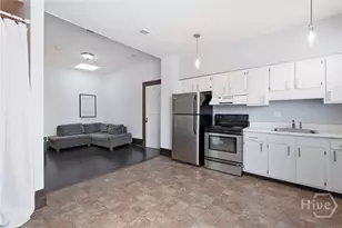 219 Abercorn St, Savannah, GA 31401 - Photo 13