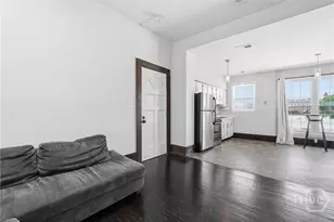 219 Abercorn St, Savannah, GA 31401 - Photo 13