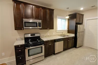 542 E Bolton Street, Savannah, GA 31401 - Photo 9