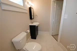 542 E Bolton St, Savannah, GA 31401 - Photo 13