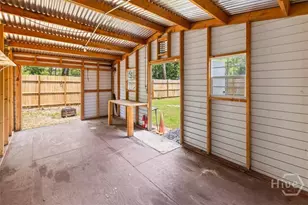 610 Beauregard St, Savannah, GA 31405 - Photo 21