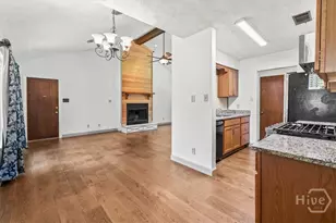 610 Beauregard St, Savannah, GA 31405 - Photo 13