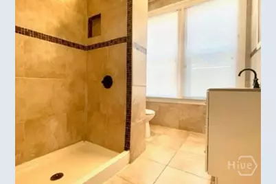 637 E 39th Street, Savannah, GA 31401 - Photo 25