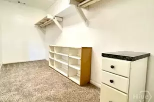 637 E 39th St, Savannah, GA 31401 - Photo 17