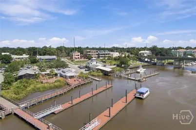 1300 Kentucky Street, Darien, GA 31305 - Photo 33