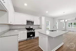 1300 Kentucky St, Darien, GA 31305 - Photo 3
