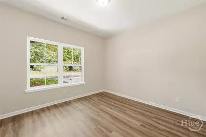 1300 Kentucky Street, Darien, GA 31305 - Photo 23