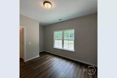 1300 Kentucky Street, Darien, GA 31305 - Photo 5