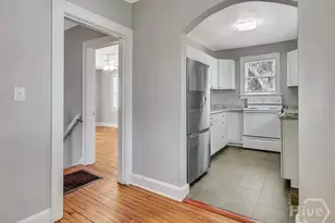 916 E 35th St, Savannah, GA 31401 - Photo 11