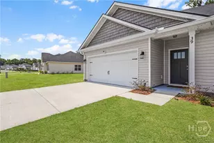 39 Legacy Ln, Hinesville, GA 31313 - Photo 5