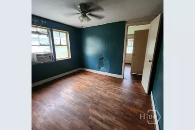 908 Bowden Street, Savannah, GA 31415 - Photo 7