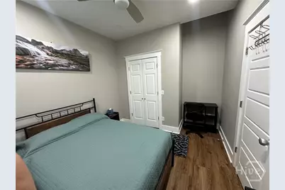 306 W 42nd Street #B, Savannah, GA 31401 - Photo 27